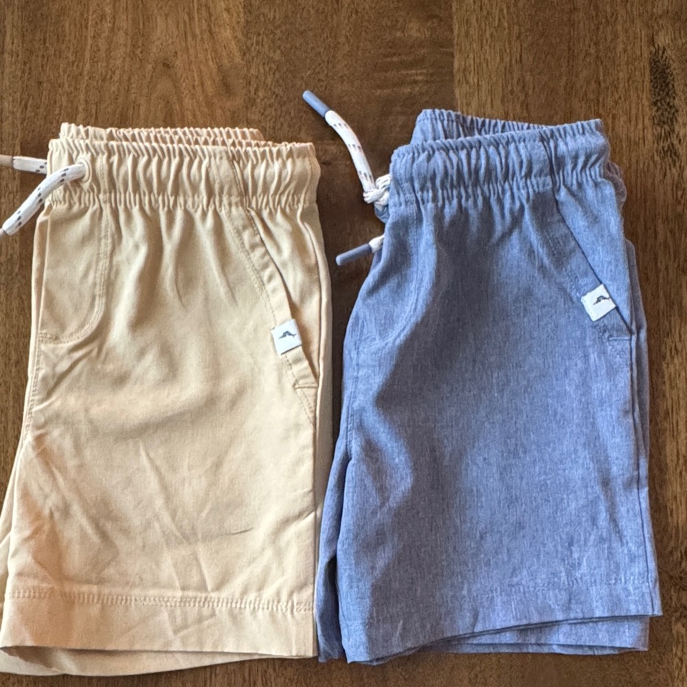 Tommy Bahama Kids Elastic-Waist Shorts in Cream & Light Blue